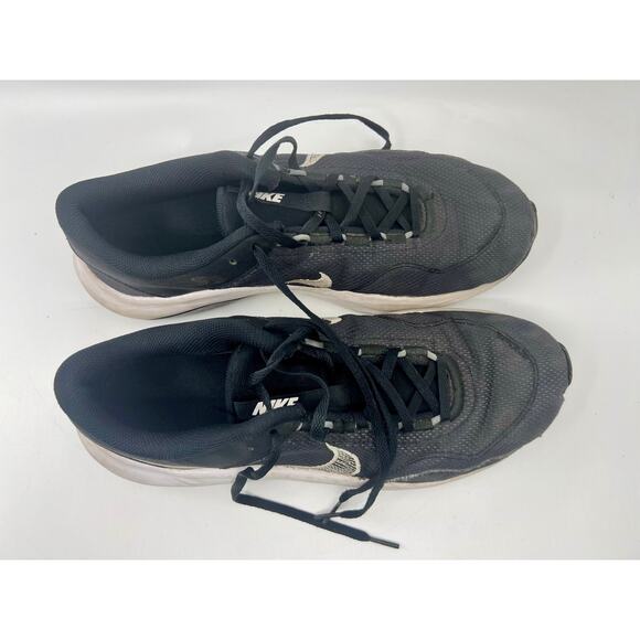 Size 12 - Nike Legend Essential 3 Next Nature Black White - Picture 2 of 7